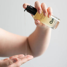 Load image into Gallery viewer, Om Organics Skincare - White Willow Purifying Cleansing Gel: Full Size - 105 ml