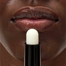 Load image into Gallery viewer, Om Organics Skincare - Argan + Tucuma Lip Butter: One Size - 5.6 g