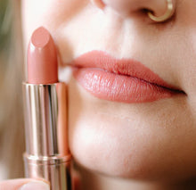 Load image into Gallery viewer, Pure Anada Natural Lavish Lipstick