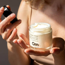 Load image into Gallery viewer, Om Organics Skincare - Coconut + Pracaxi Deep Conditioning Hair Mask: Full Size - 150 ml