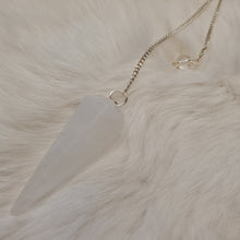 Load image into Gallery viewer, Crystal Pendulums