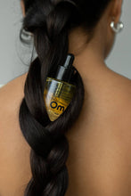 Load image into Gallery viewer, Om Organics Skincare - Amla Seed + Rosemary Scalp Treatment Serum
